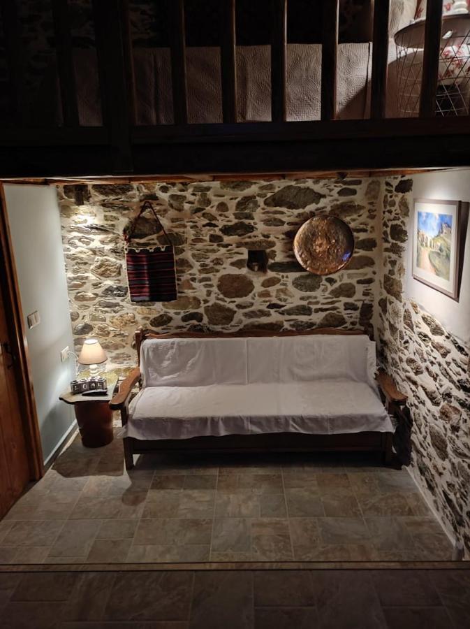 Πέτροκτιστο Σπίτι. Stone House Villa Karystos  Luaran gambar