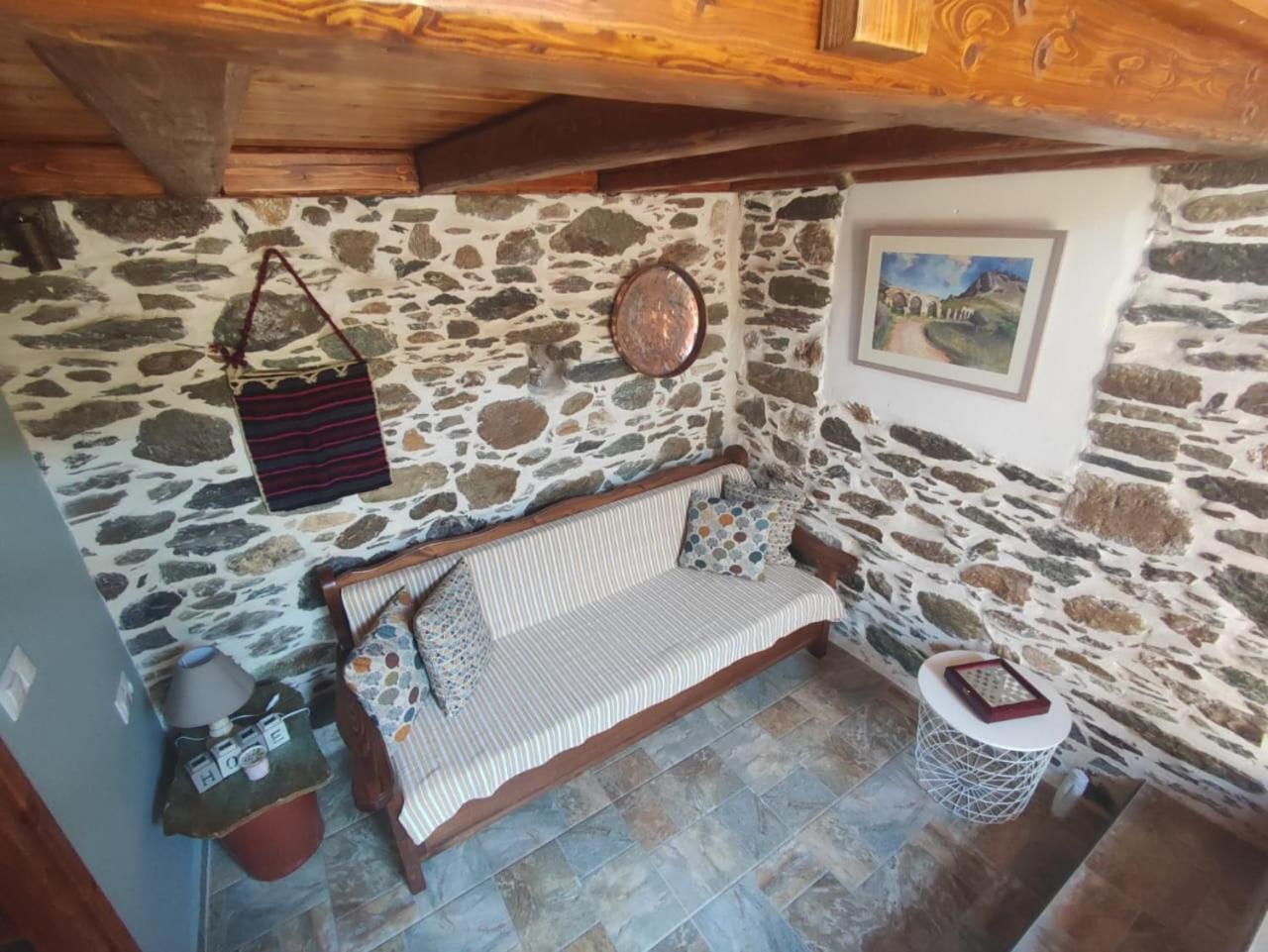 Πέτροκτιστο Σπίτι. Stone House Villa Karystos  Luaran gambar